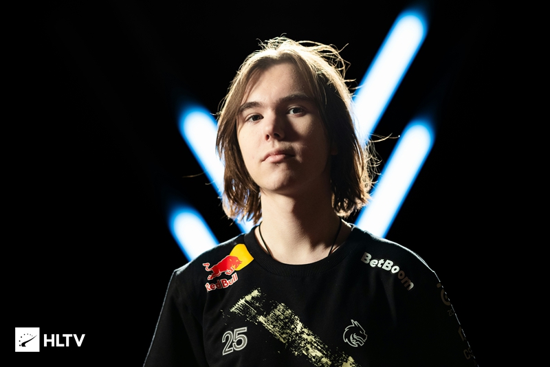 未來市場操 未來市場操