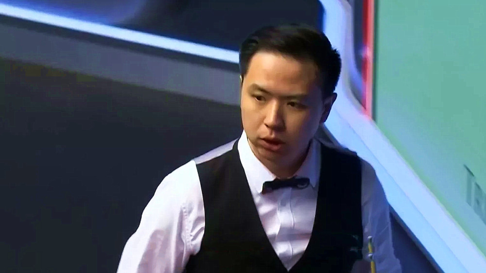 格更偏向 格更偏向