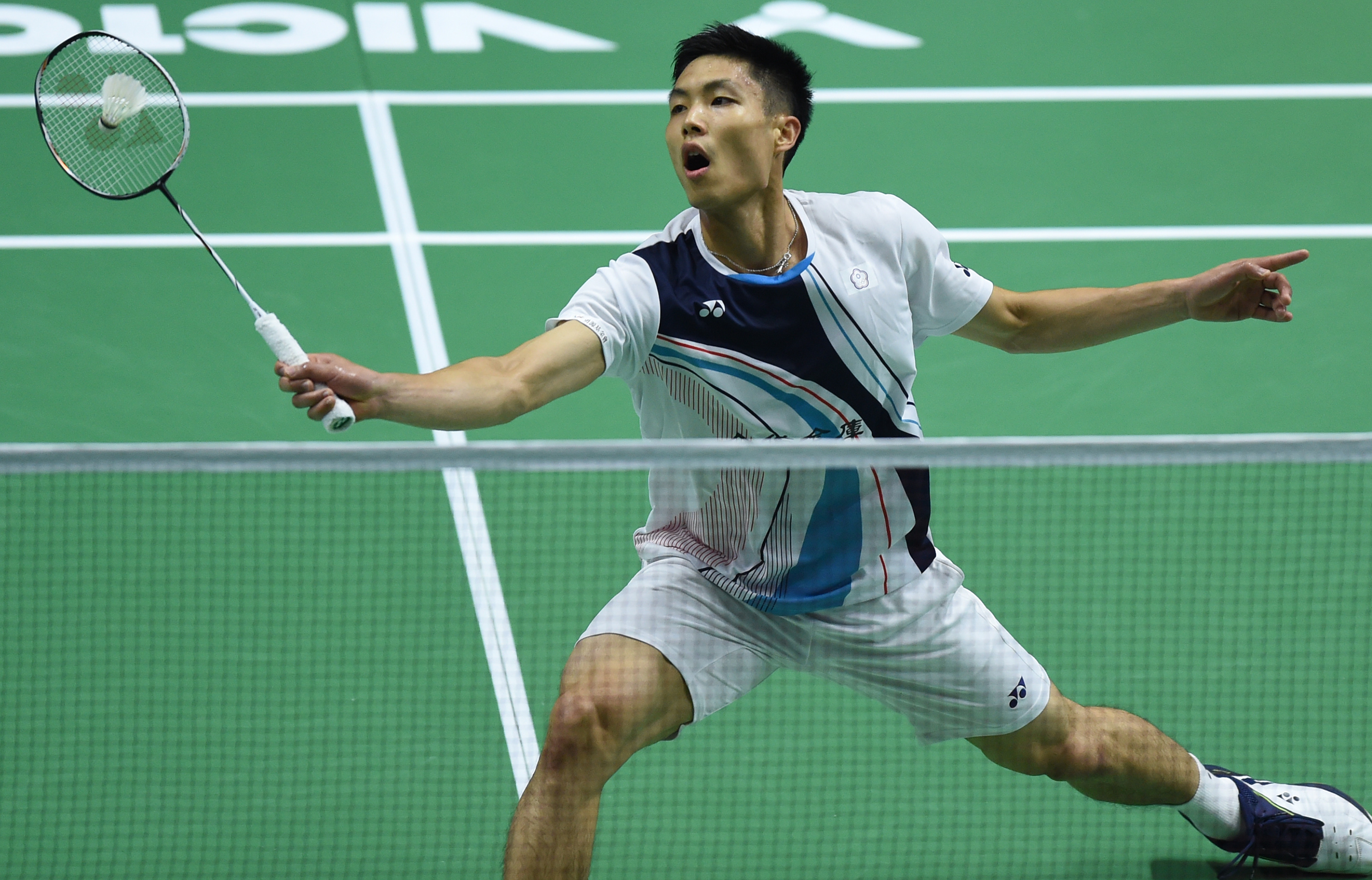 牢牢掌控了 牢牢掌控了