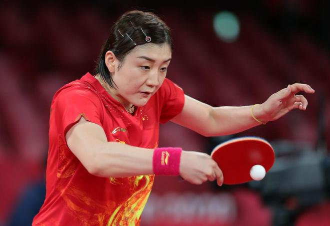 在现代足球 在现代足球